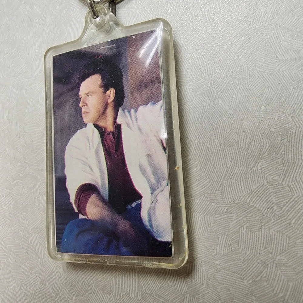 Vintage Sammy Kershaw Key Ring Name & Color Photo Key Chain
